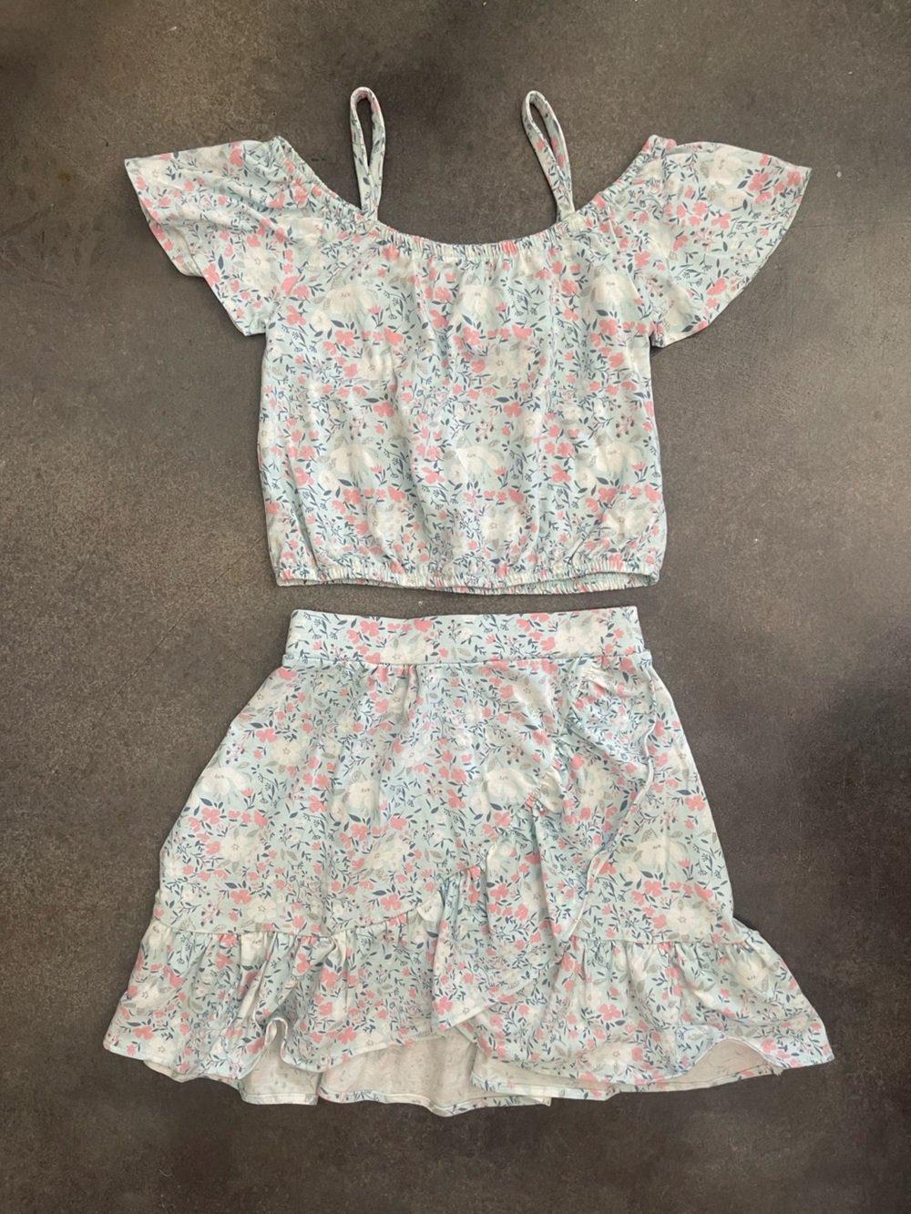 BTween 2 Piece Matching set